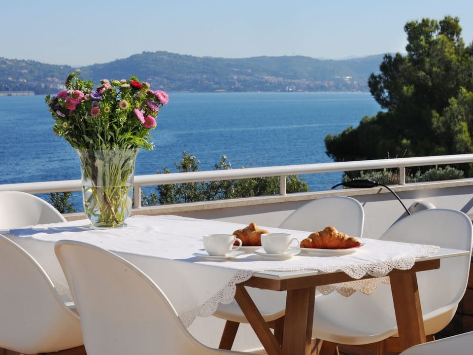 in Crveni Vrh mit Eigenem Balkon Vacation rental in Istria County