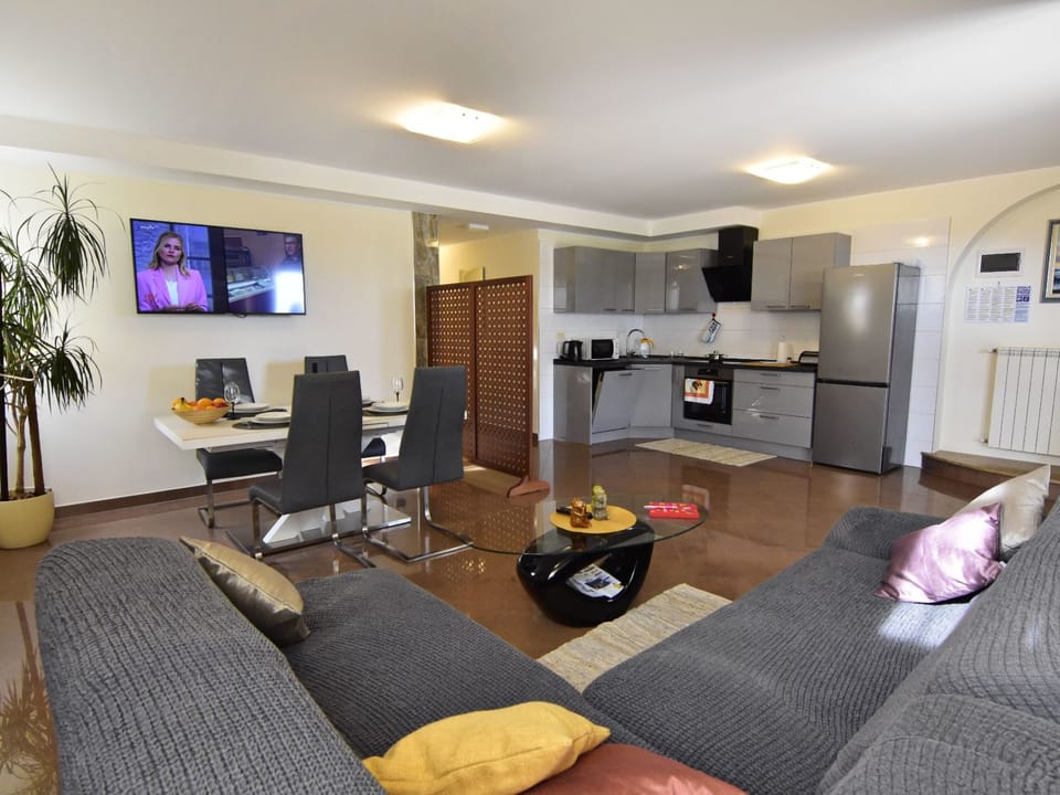 Enea 1 Apartment in Istria County