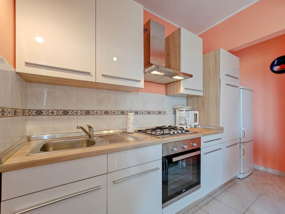 Wunderschönes Appartement in Bužinija mit Schöner Terrasse Apartment in Novigrad