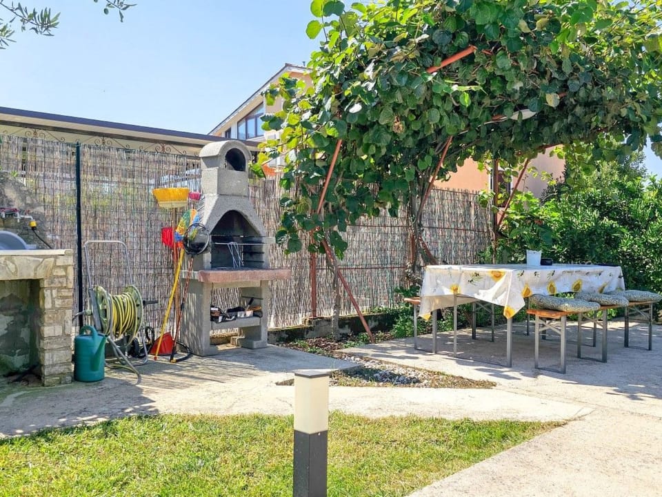 Wohnung für bis zu 6 Personen mit Schwimmbad Apartment in Istria County