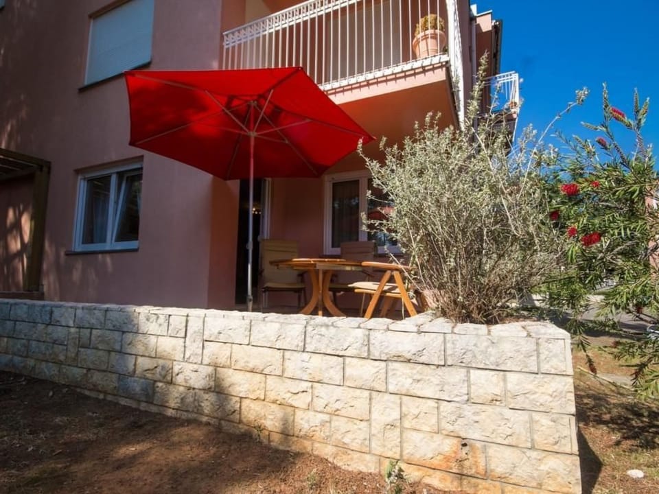 Alma Apartment in Novigrad