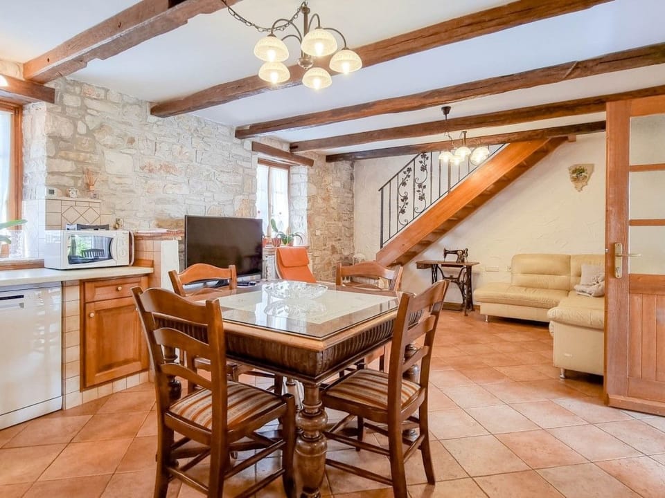 "Ariana" direkt am Strand Vacation rental in Novigrad