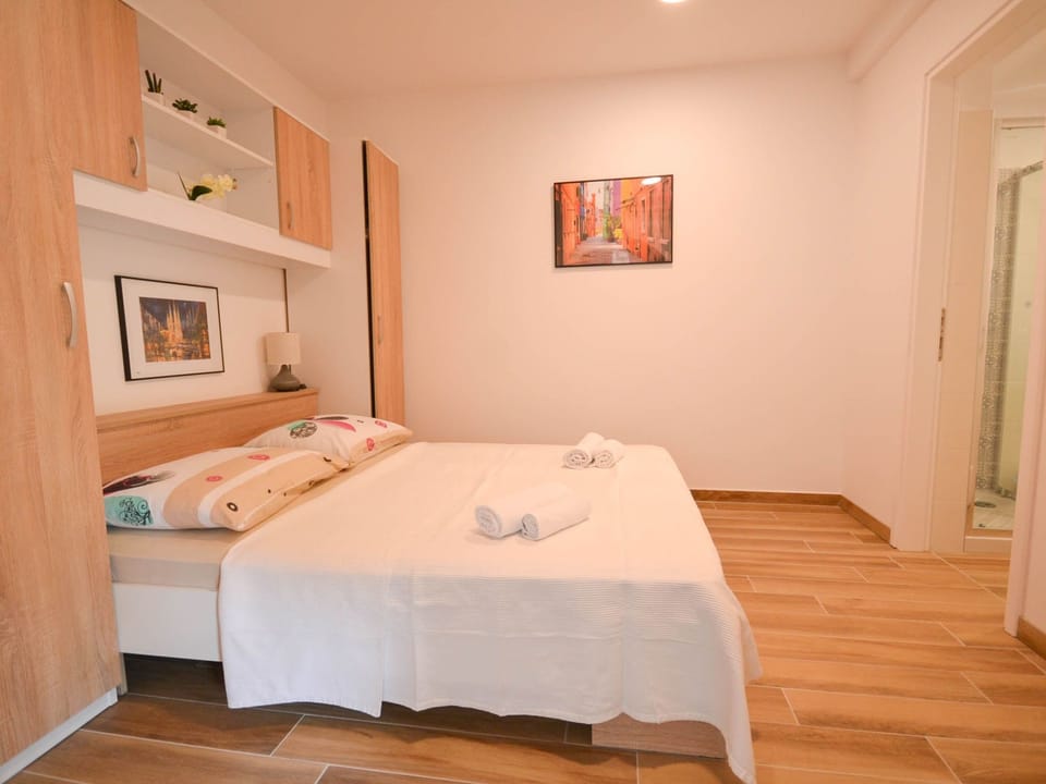 "Rozana" Apartment in Novigrad
