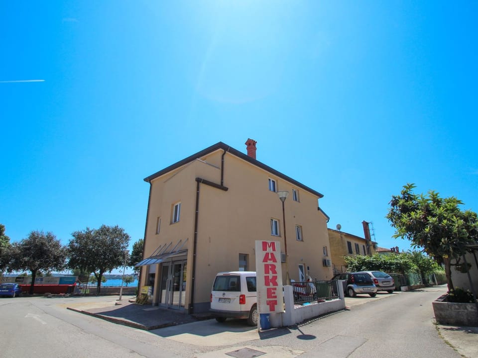 Wohnung "Vita" mit Blick auf das Wasser Apartment in Novigrad