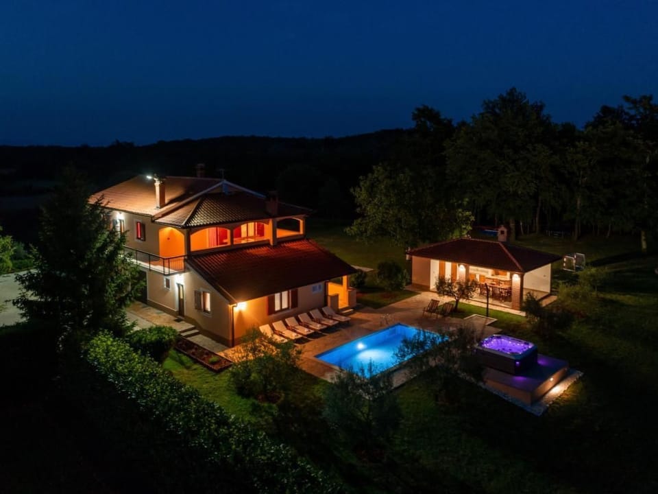 Villa "Villa Dani" mit privatem Pool Vacation rental in Istria County