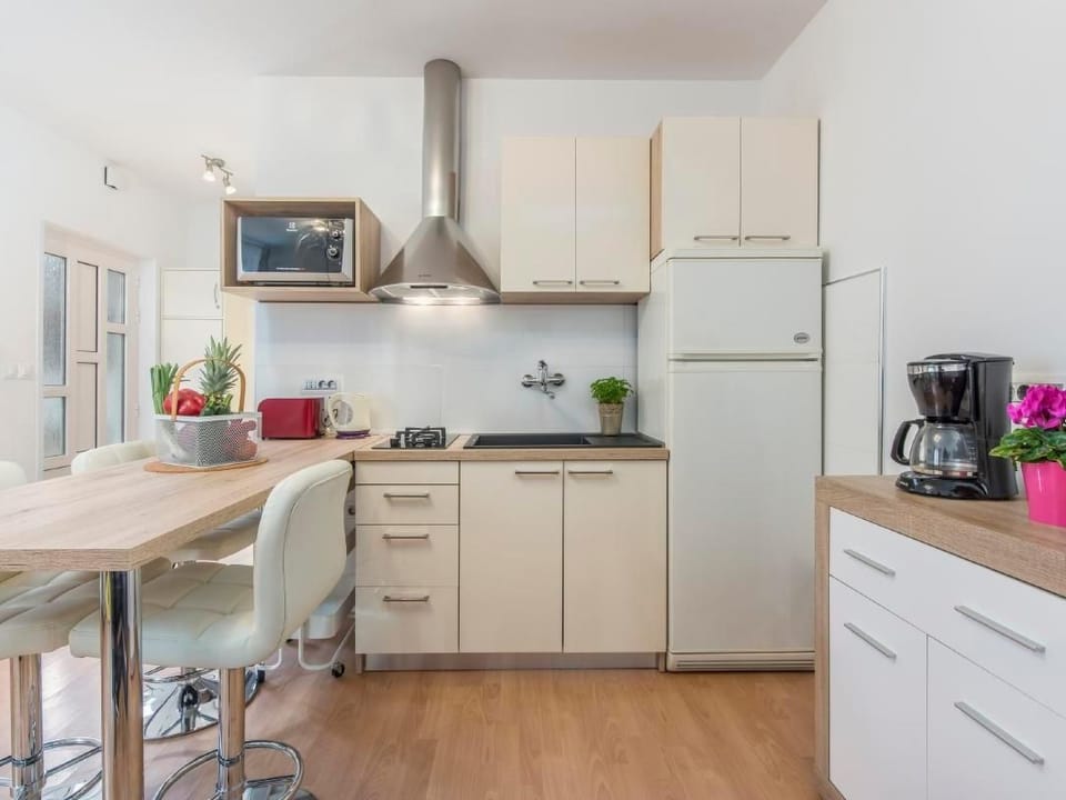 Oliveto Apartment in Poreč