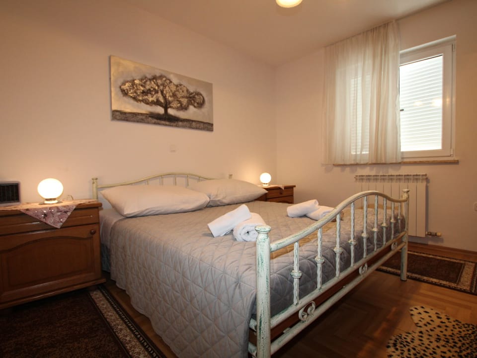 Apartment Julia Orange / HR-11080-01 Apartment in Istria County