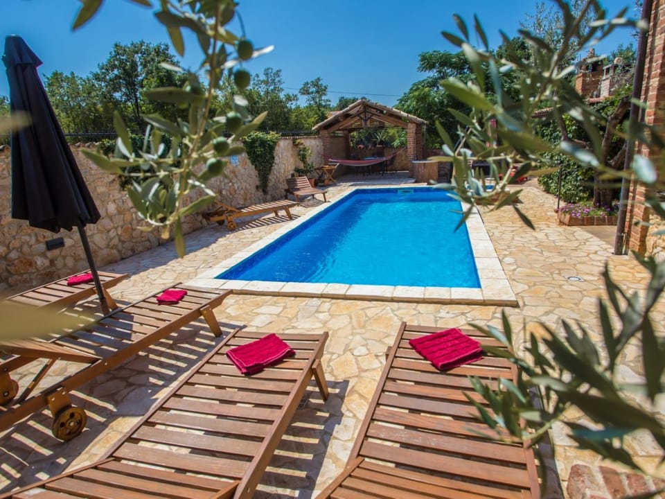 Andre Wohnung mit Pool Apartment in Istria County