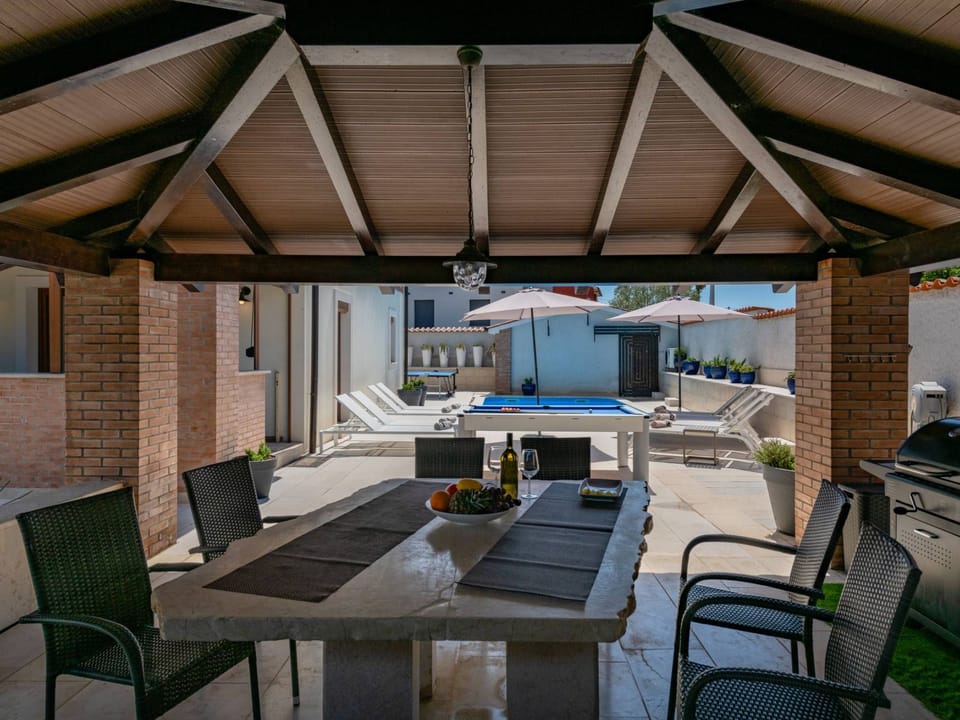Villa Künstler Vacation rental in Istria County