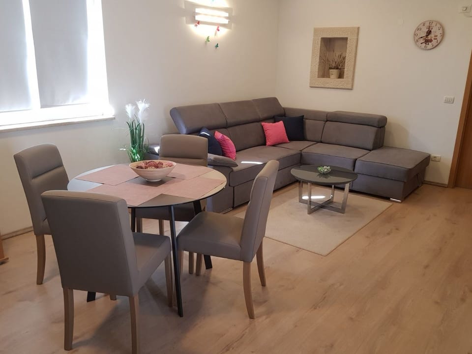 Wohnung mit Schwimmbad Apartment in Istria County