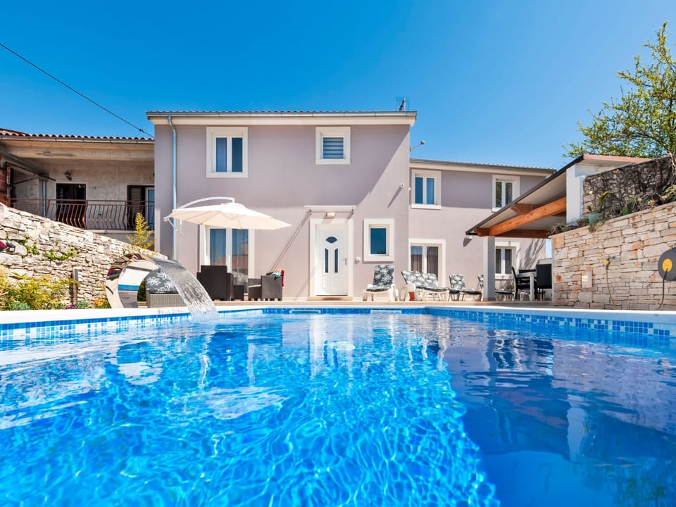 Neues Ferienhaus Nina in der Nähe von Rovinj Vacation rental in Istria County