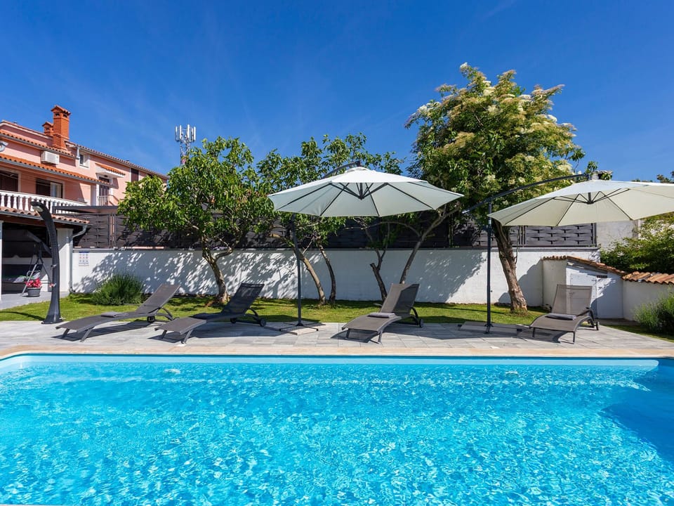 Haus Furlani mit schönem Garten und privatem Poo Vacation rental in Istria County