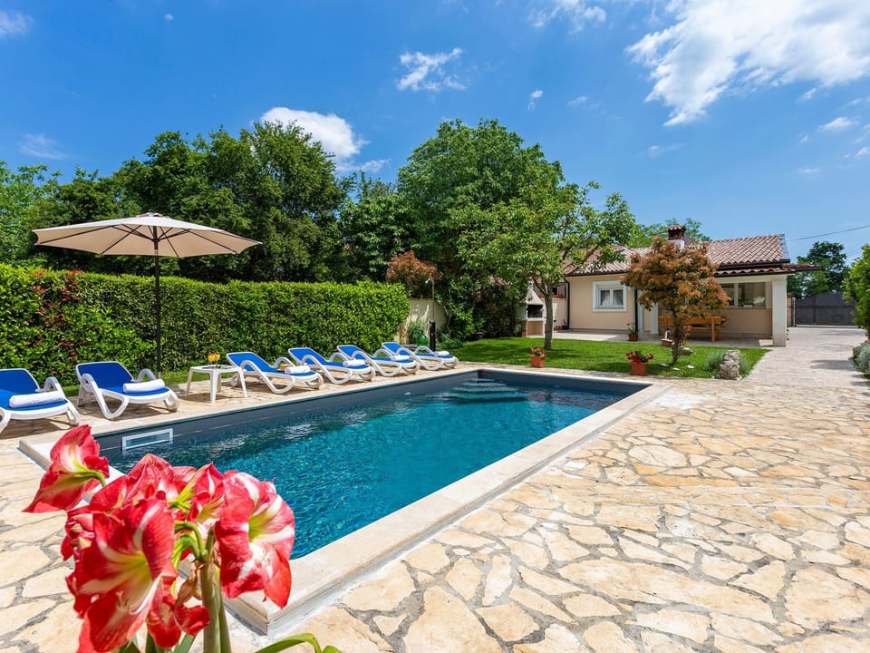 Ferienvilla Darko mit Schwimmbad Vacation rental in Istria County