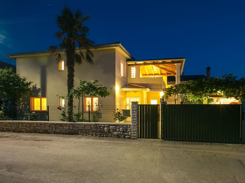 Villa Cera Vodnjan für 12 Personen Vacation rental in Vodnjan