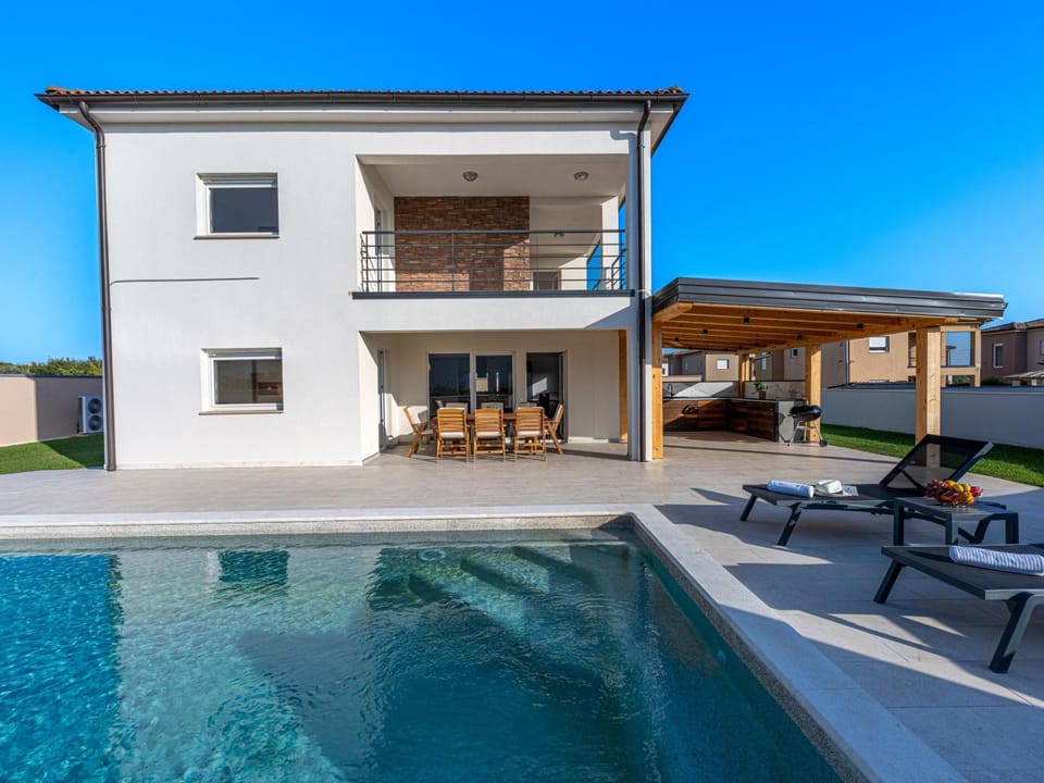 Ferienvilla "Villa Dvor" mit privatem Pool Vacation rental in Vodnjan