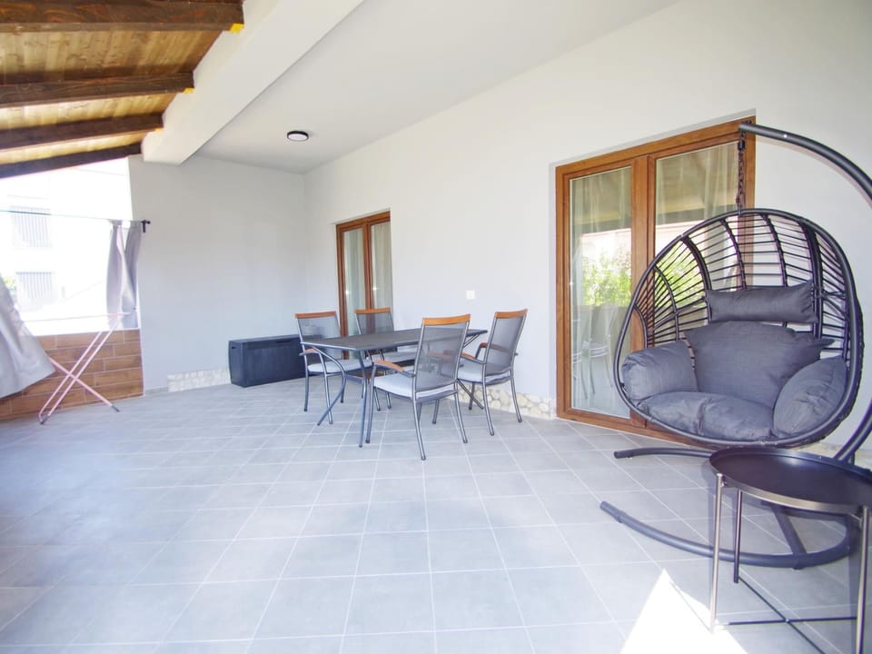 "Apartment Kate" mit Terrasse Apartment in Fažana