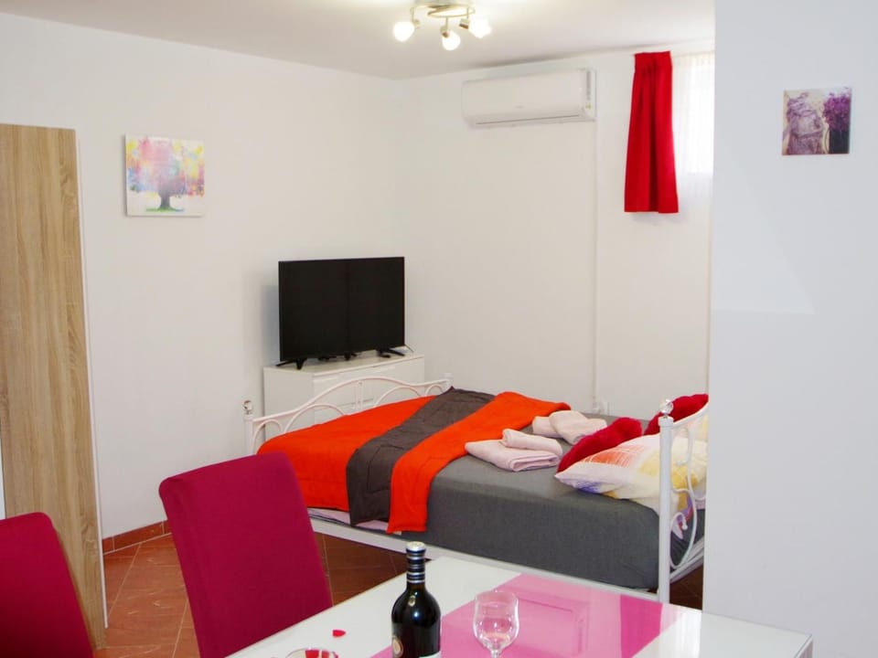 Studio-Wohnung "Tara" Apartment in Pula