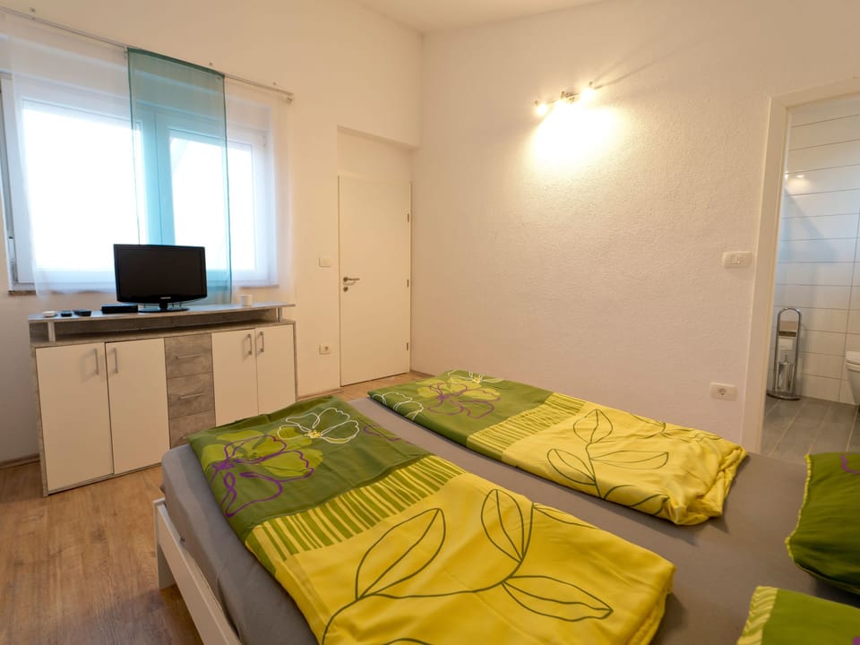 Luka mit Pool, gelegen in Pula Vacation rental in Pula