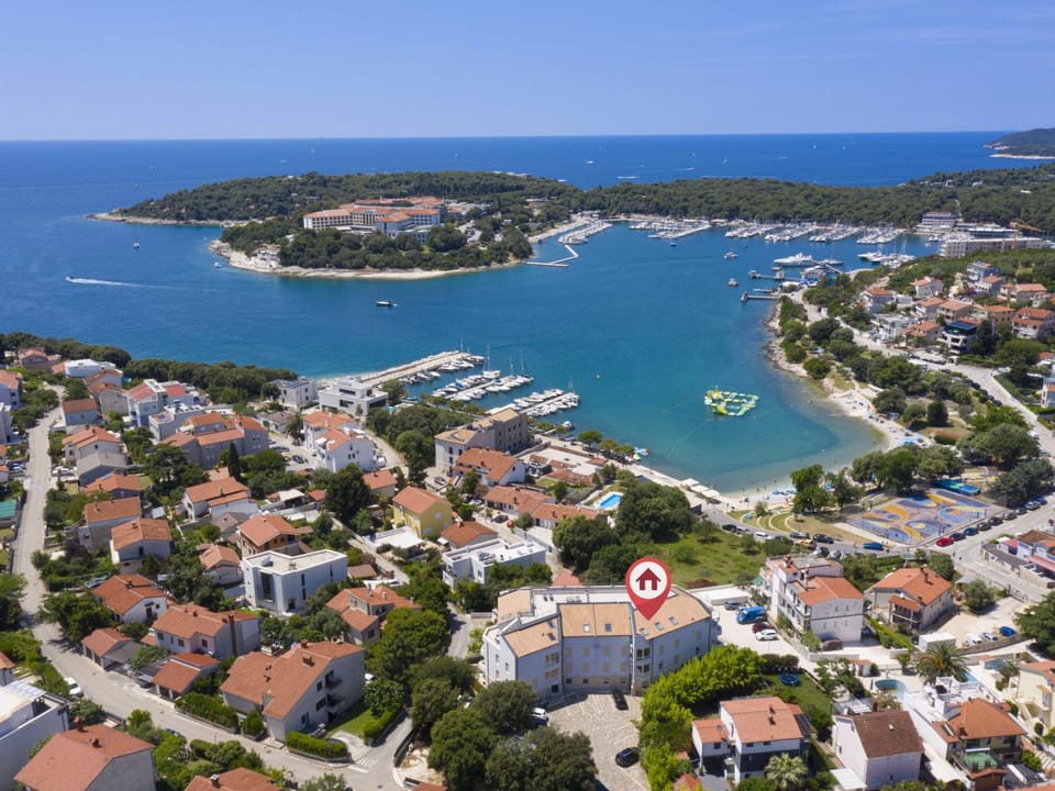 Studio für 5 Personen und 1 Kind in Pjescana Uvala, Istrien (Istrische Riviera) Apartment in Pula
