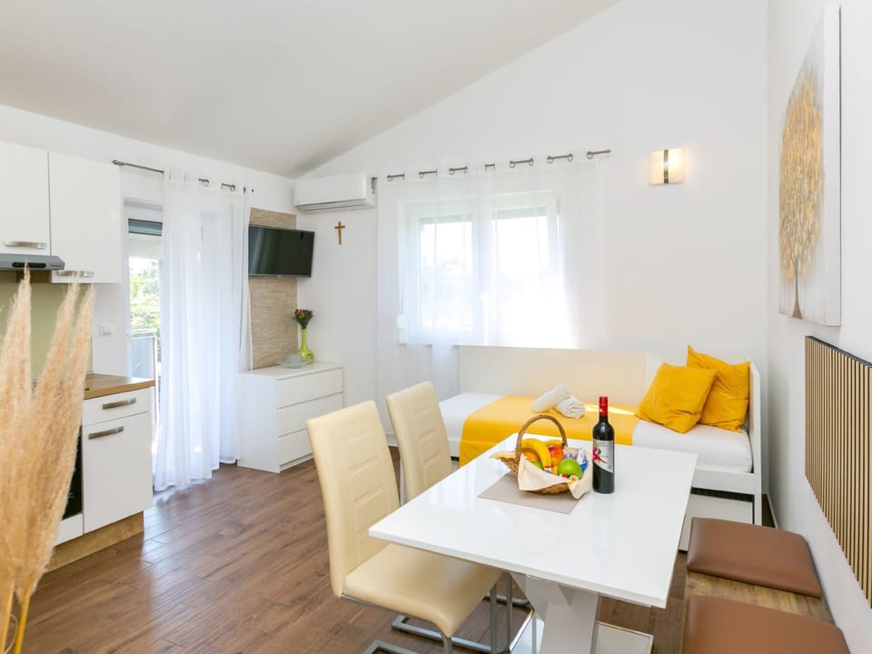 für 3 Personen ca. 40 m&sup2; in Medulin, Istrien (Medulin und Umgebung) Apartment in Premantura