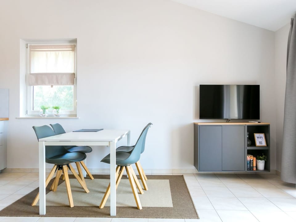 Wohnung "Pinia 4" mit Balkon Apartment in Premantura