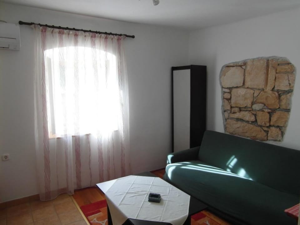 Villa 'Vickovi' mit Gemeinschaftspool Vacation rental in Istria County