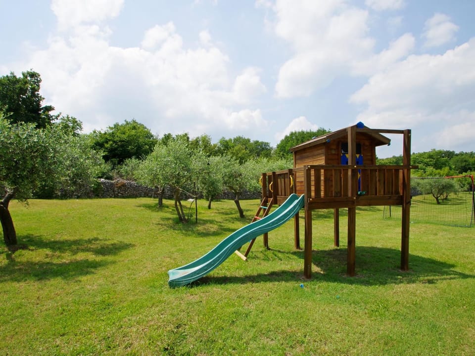 in Rakalj mit privatem Parkplatz Apartment in Istria County
