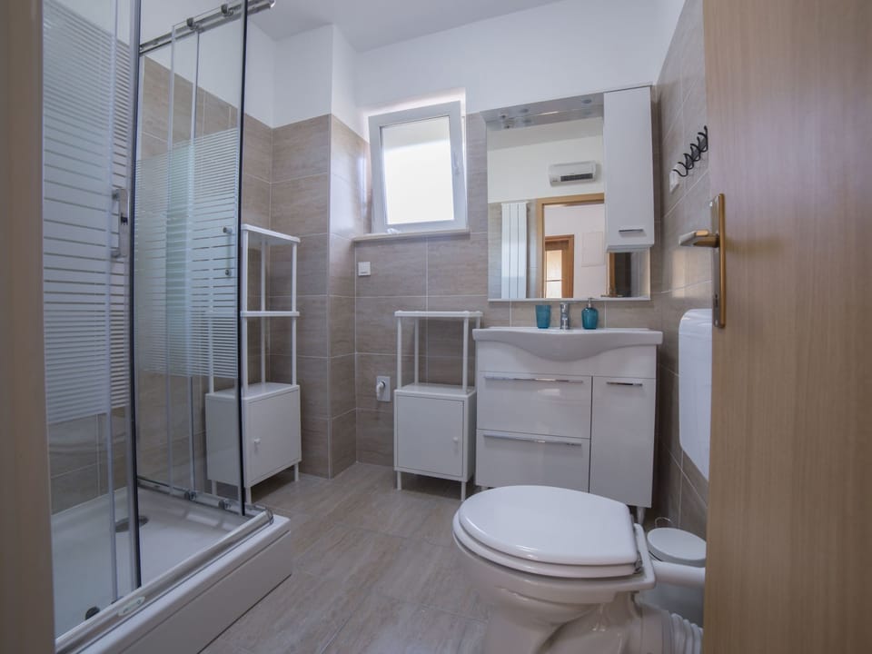 Apartment Raspolic no.2 Apartment in Primorje-Gorski Kotar County