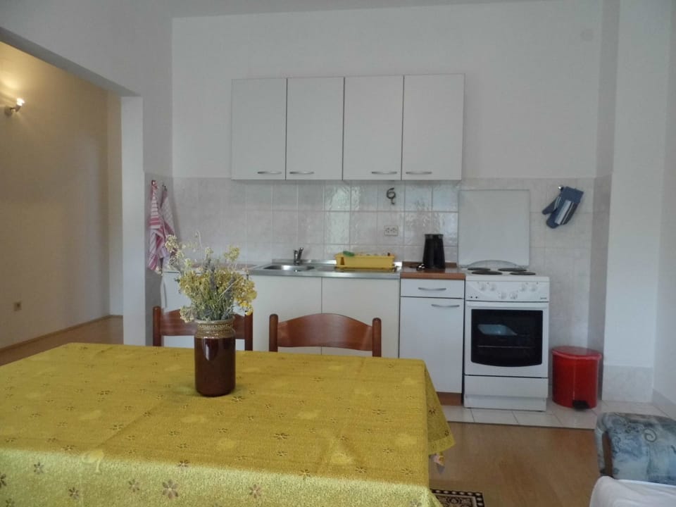 "Einfach, aber schön." Apartment in Primorje-Gorski Kotar County