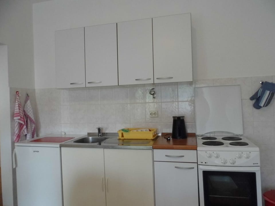 "Einfach, aber schön." Apartment in Primorje-Gorski Kotar County