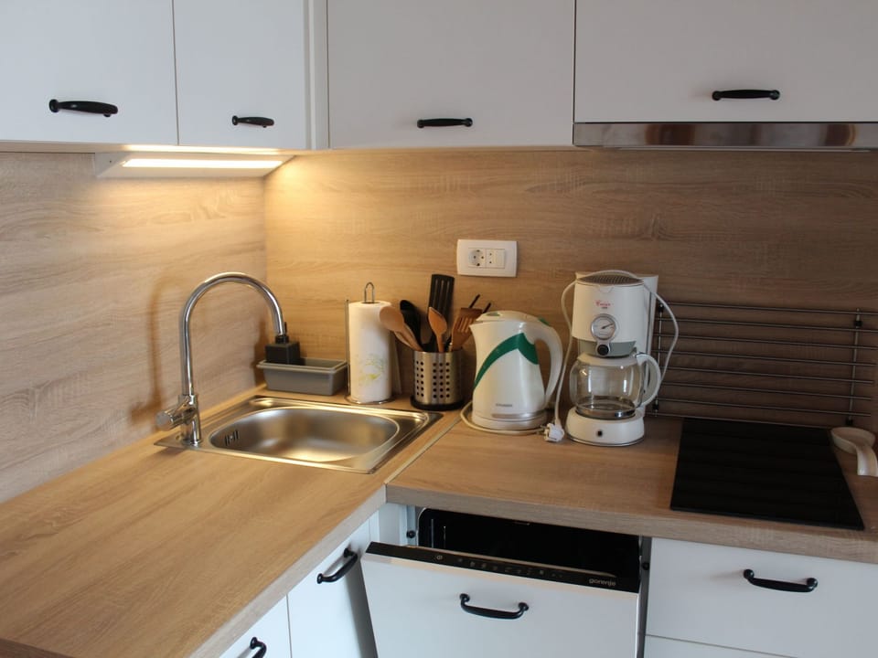 Wohnung in toller Lage, 50m vom Strand entfernt Apartment in Crikvenica