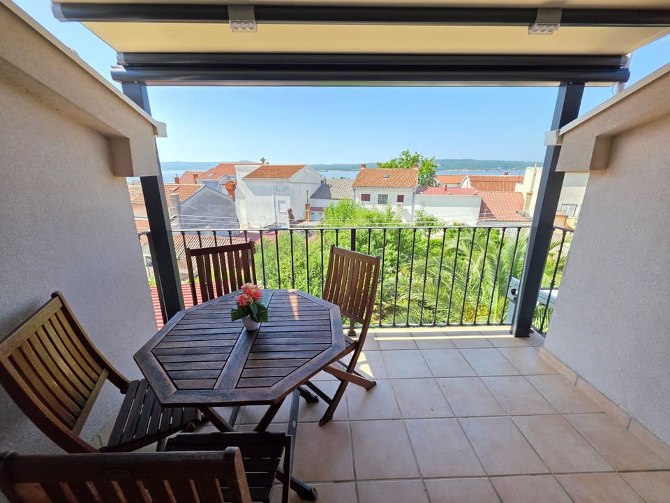 Wohnung für 4 Personen mit Terrasse Apartment in Crikvenica