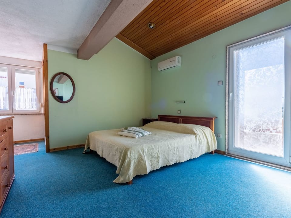 Appartement in Crikvenica mit Meerblick, Nähe Sandstrand Apartment in Crikvenica