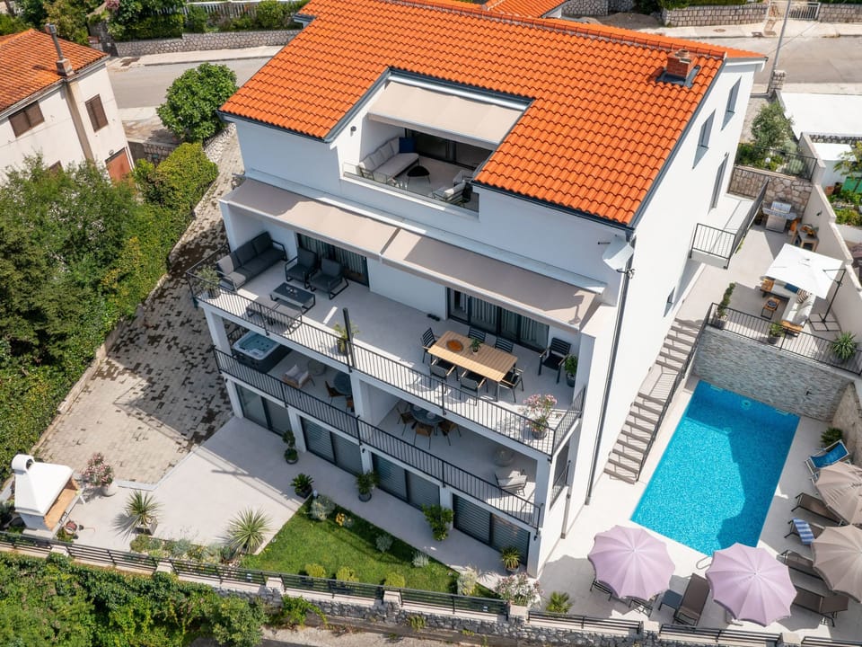 Wohnung "Frankola" mit Pool Apartment in Crikvenica