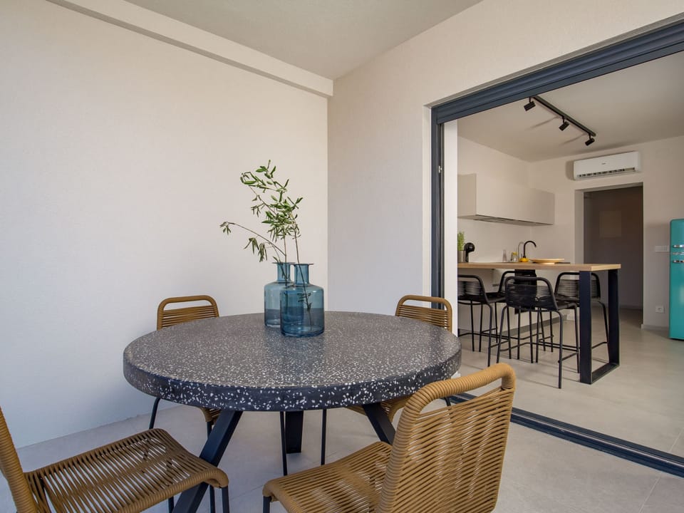 "Sunrise" mit Pool Apartment in Crikvenica