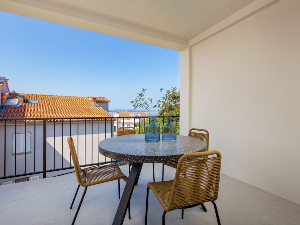 "Sunrise" mit Pool Apartment in Crikvenica