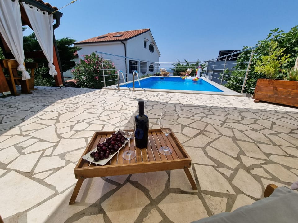 mit privatem Pool und Sauna Vacation rental in Primorje-Gorski Kotar County