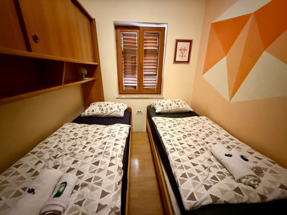 Ruža 3 Apartment in Primorje-Gorski Kotar County