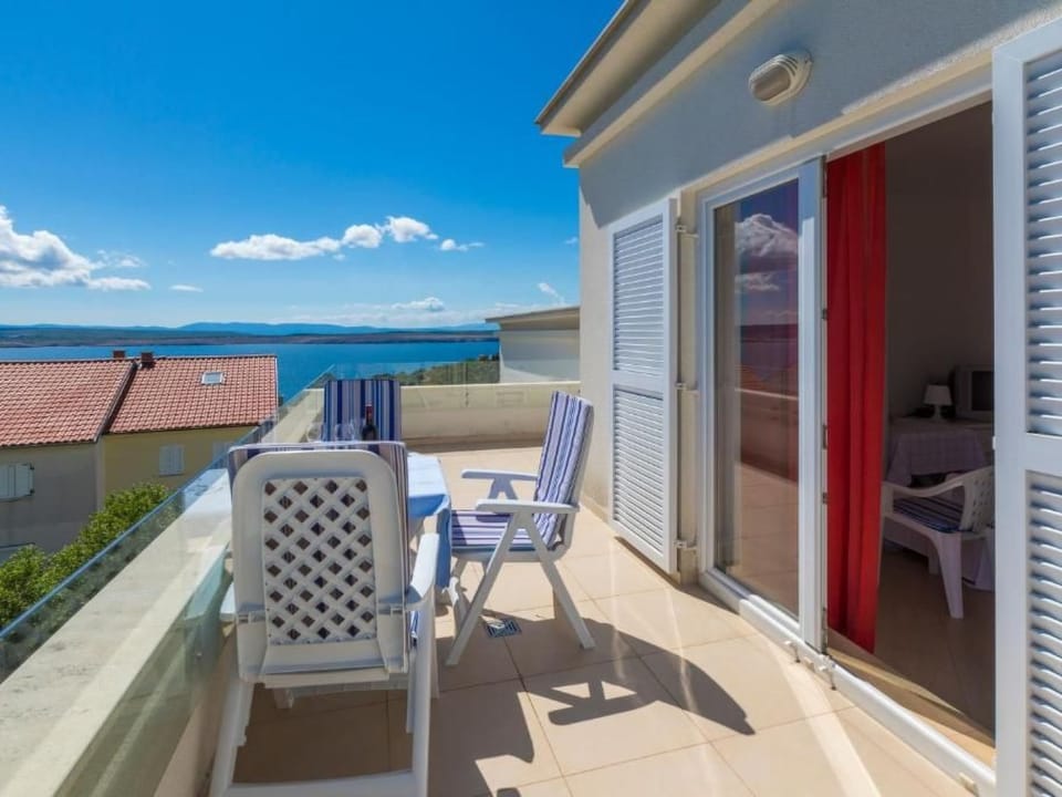 Mirta 2 Apartment in Primorje-Gorski Kotar County