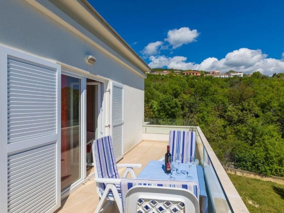 Mirta 2 Apartment in Primorje-Gorski Kotar County