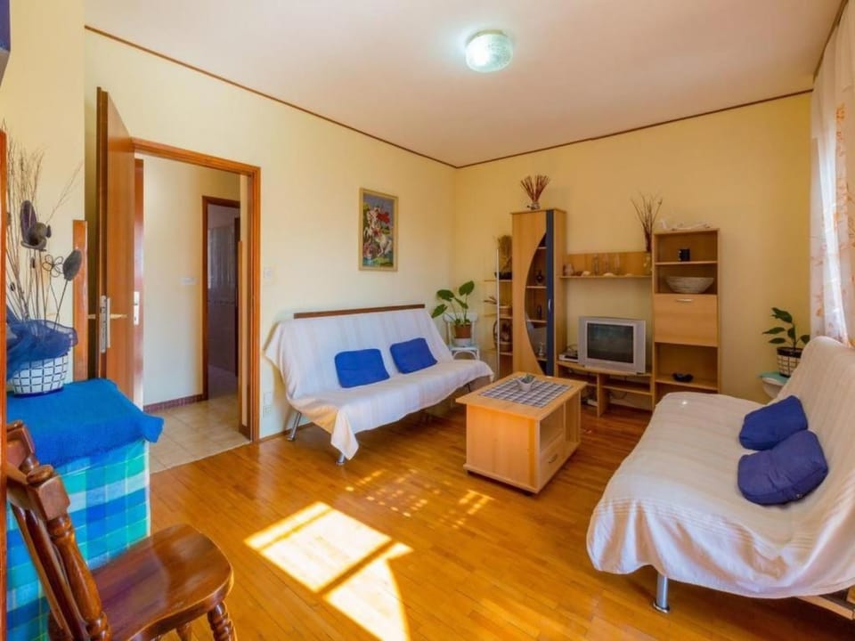 Nette Wohnung in Dramalj mit Privater Terrasse Apartment in Primorje-Gorski Kotar County
