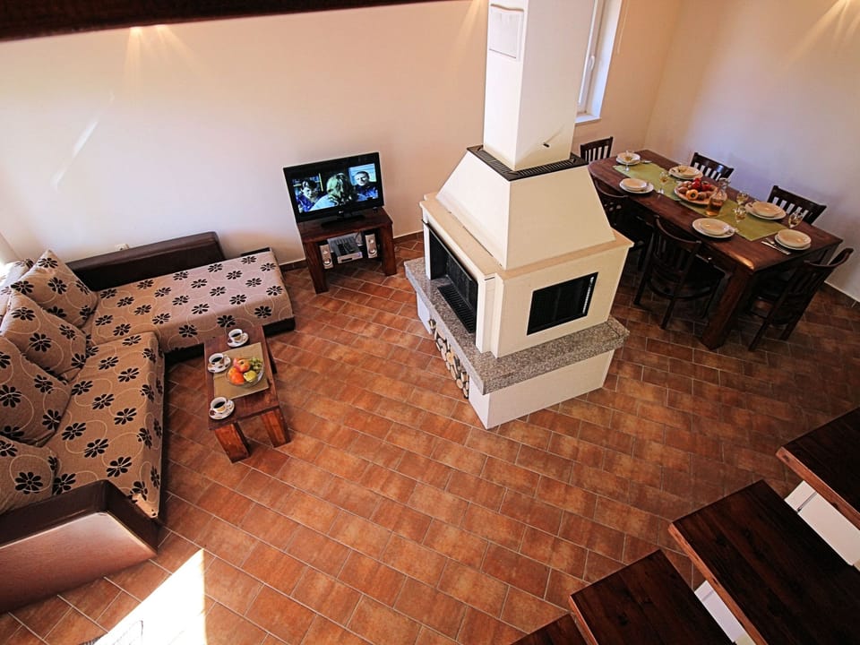Schönes Ferienhaus in Breze mit Eigenem Balkon Vacation rental in Primorje-Gorski Kotar County