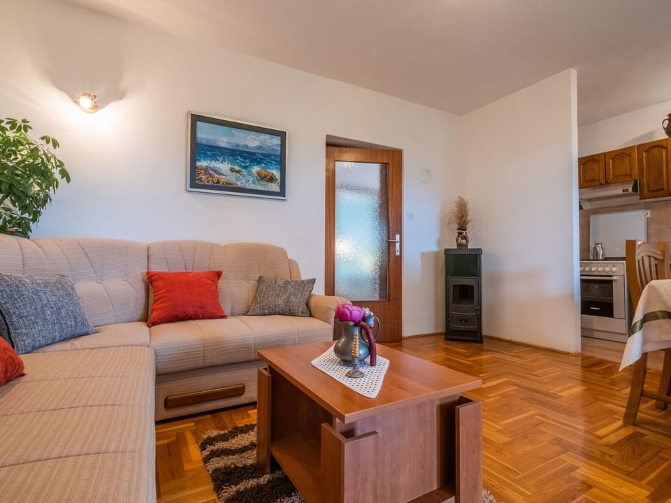1820396 Apartment in Novi Vinodolski