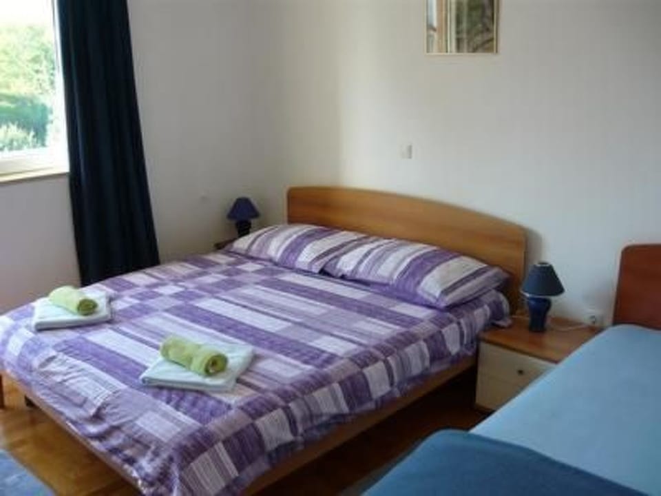 Jadro Apartments in Barbat mit Grill und Whirlpool Apartment in Lika-Senj County