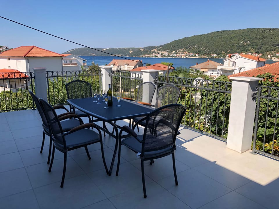 Villa Kate Apartment in Supetarska Draga