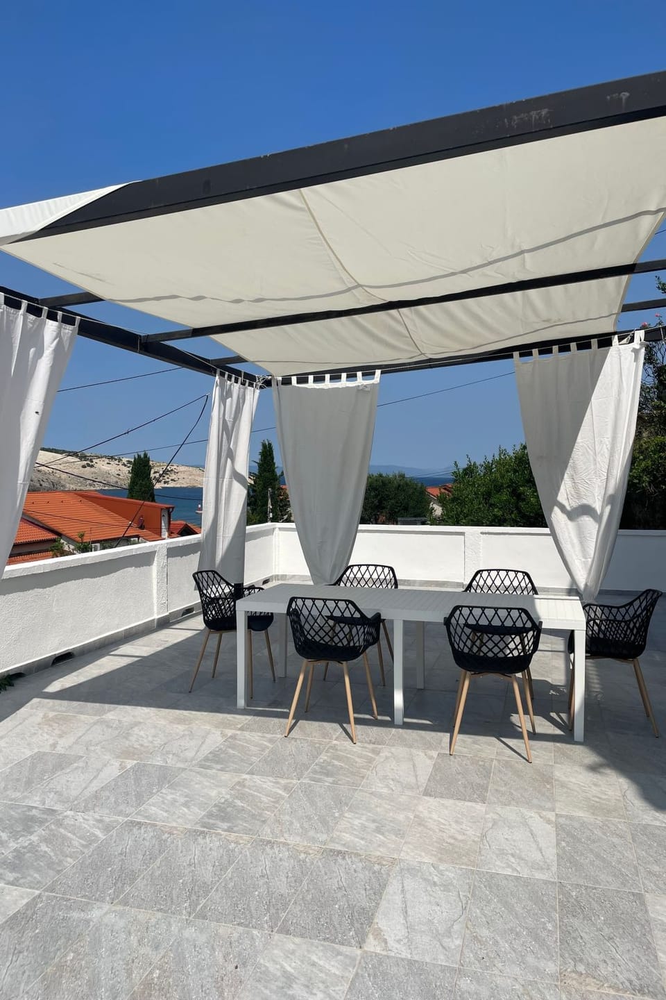 mit Blick auf das Wasser Apartment in Lopar