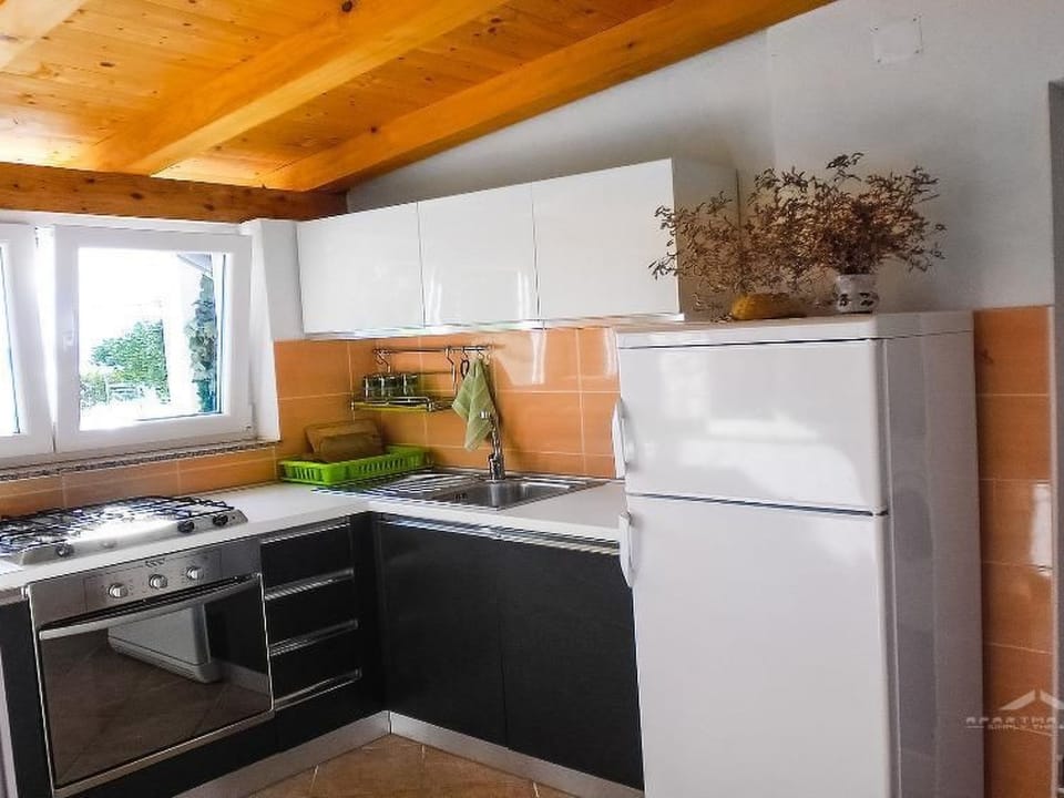 für 4 Personen  + 2 Kinder ca. 60 m&sup2; in Zubovici, Adriaküste Kroatien (Kro Vacation rental in Zadar County