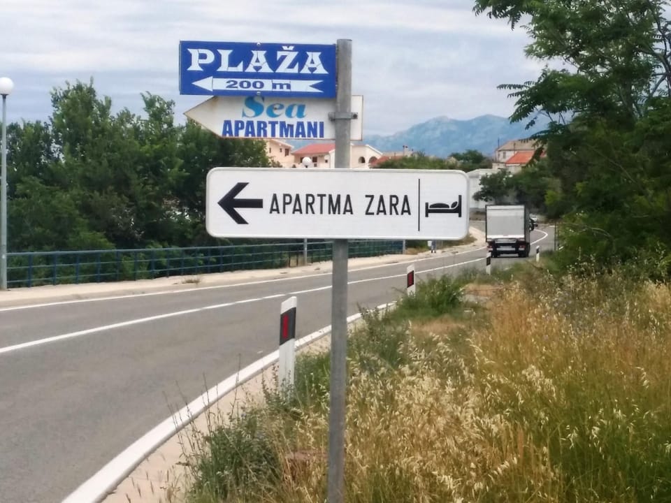 "Zara" mit Blick auf das Wasser Apartment in Zadar County