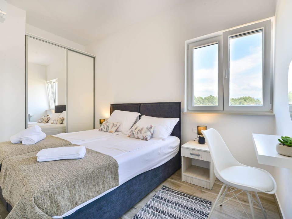 Villa in Vrsi 01 mit beheiztem Pool - TA Leut Agency Vacation rental in Zadar County