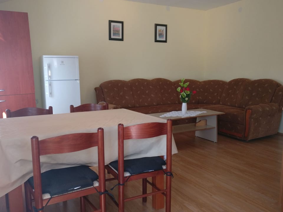 Wohnung in Vir mit privatem Balkon Apartment in Zadar County